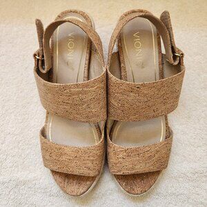 Vionic Cork Wedge Sandels with Velcro Back Strap Size 8.5